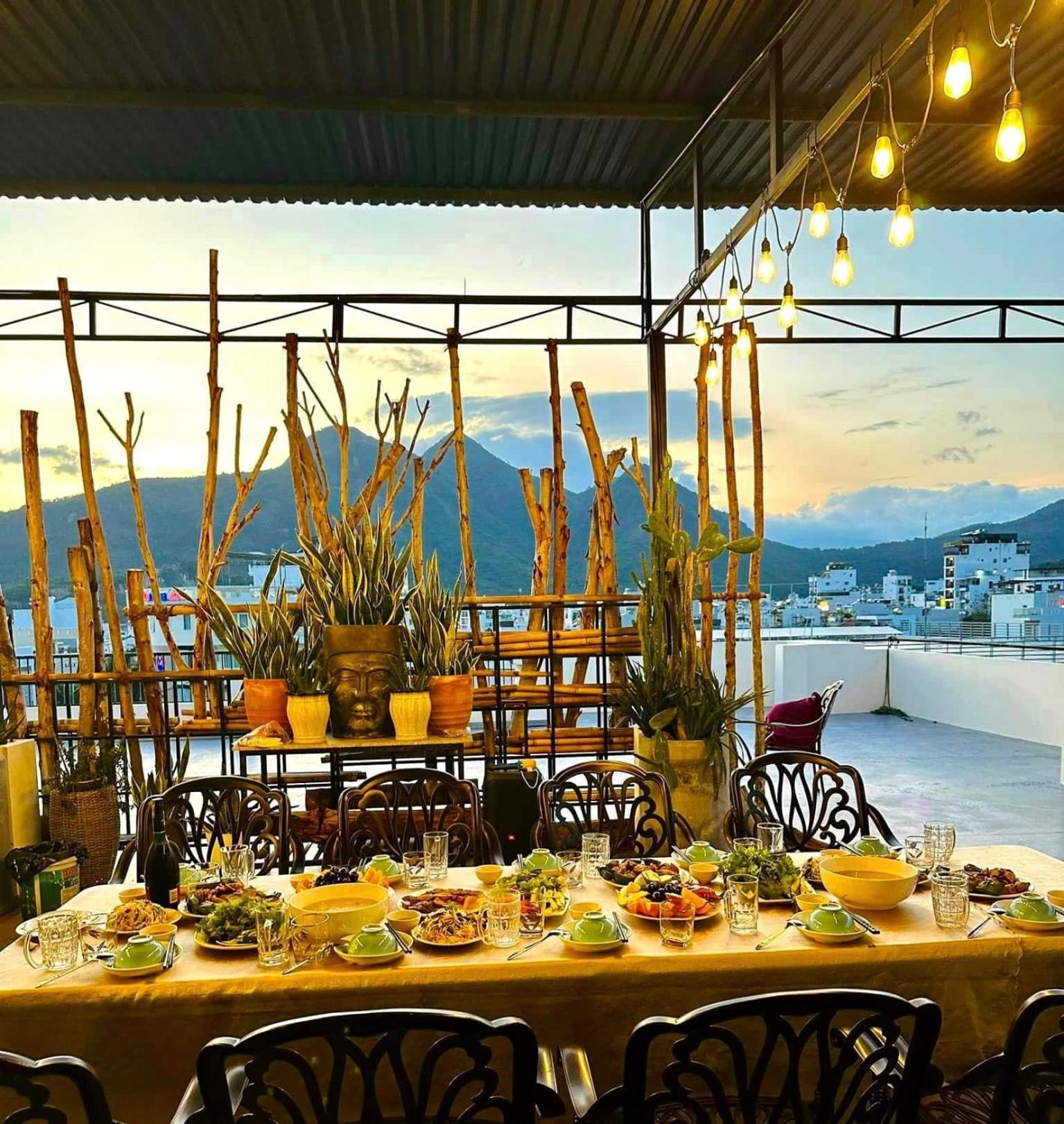 ตูบอง โฮเทล ไพรเวท เอ็นเตอร์ไพรส์ Hotel ญาจาง ภายนอก รูปภาพ